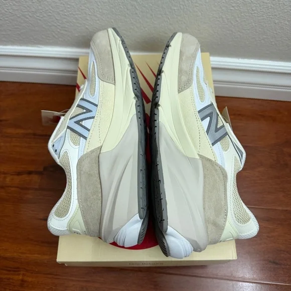 New Balance 9906 MiUSA Cream Size 10.5